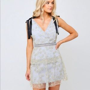 Self-Portrait Women's Metallic Tiered Floral Embroidered Size S